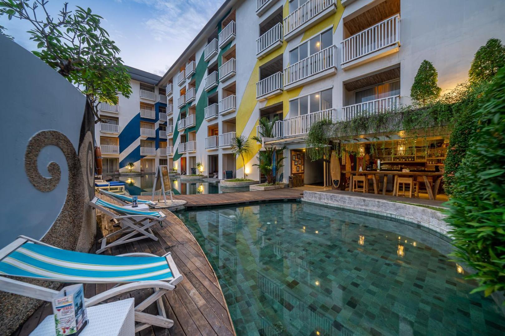 Bliss Surfer Hotel By Tritama Hospitality Legian  Exterior photo