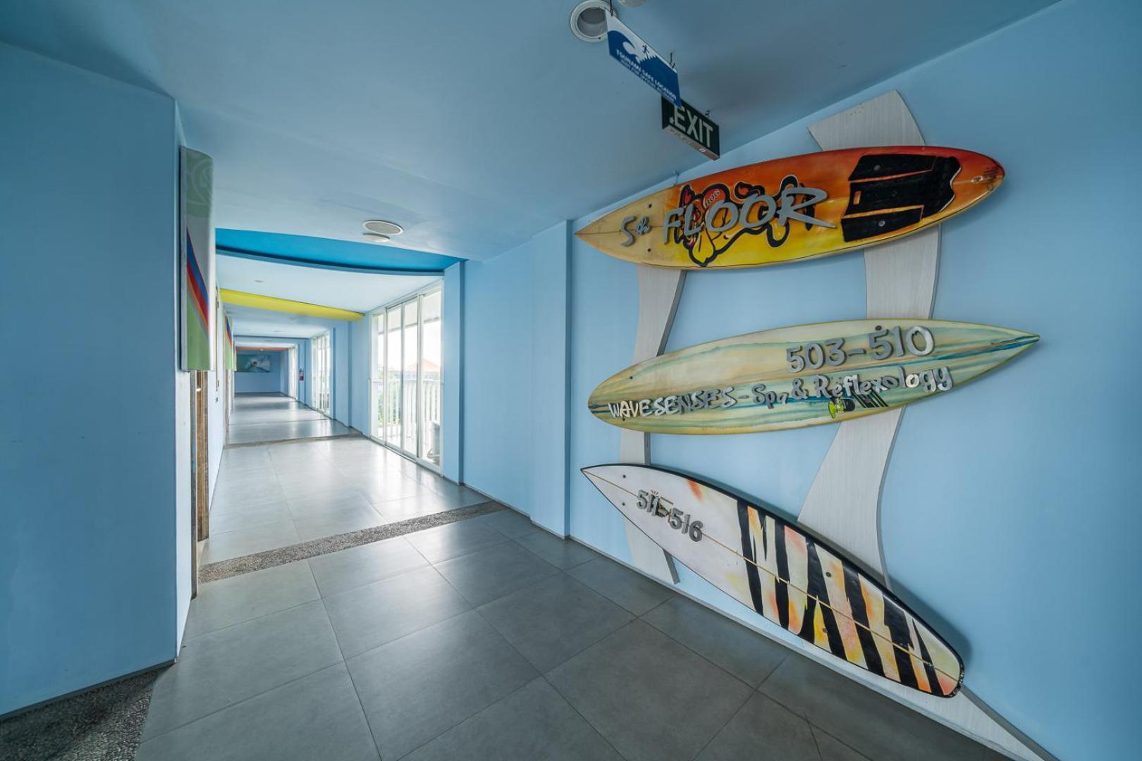 Bliss Surfer Hotel By Tritama Hospitality Legian  Exterior photo